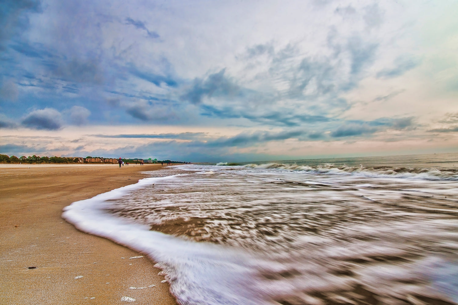 Breath taking beach and sea photograph from Hilton Head Island - Interactive Book. Published by Starbooks